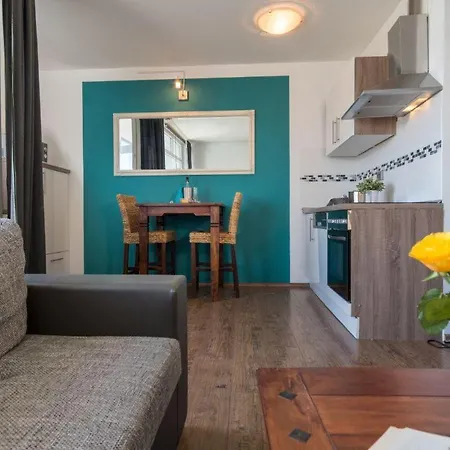 Ferienpark-heiligenhafen-haus-c-wohnung-09-12